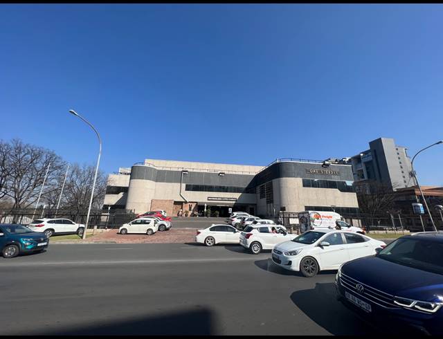 348M² OFFICE TO LET IN ROSEBANK